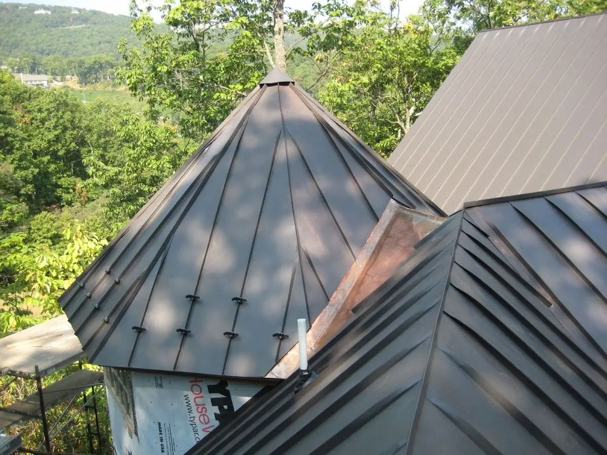 Professional Shingle Replacement & Repair by Craftsman Roofing in Clayton